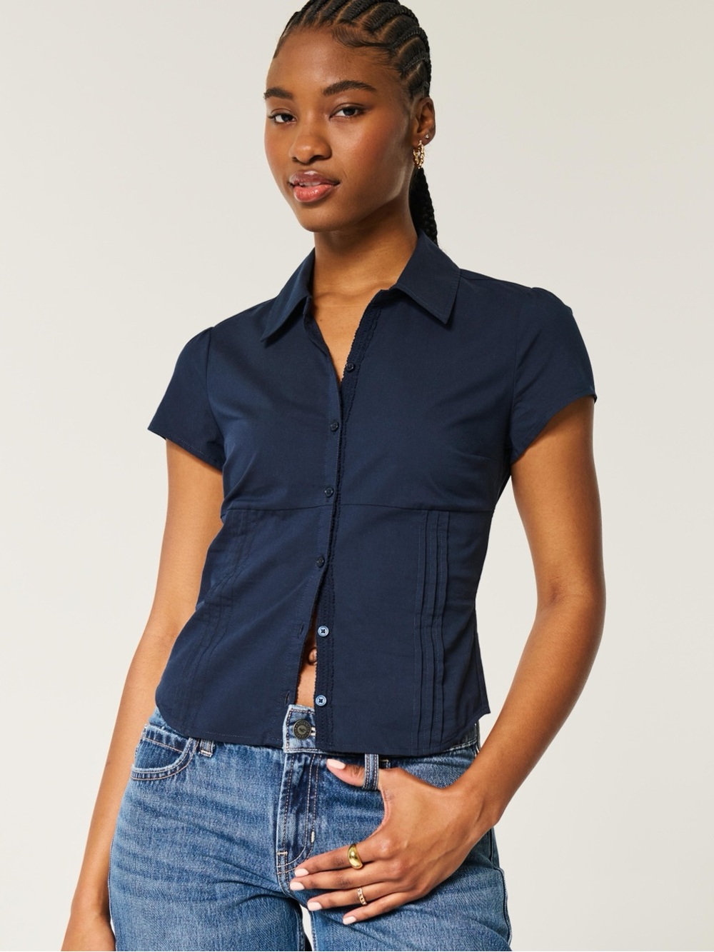 Hollister Navy Short-Sleeve Poplin Button-Up Top - Classic Collared Shirt